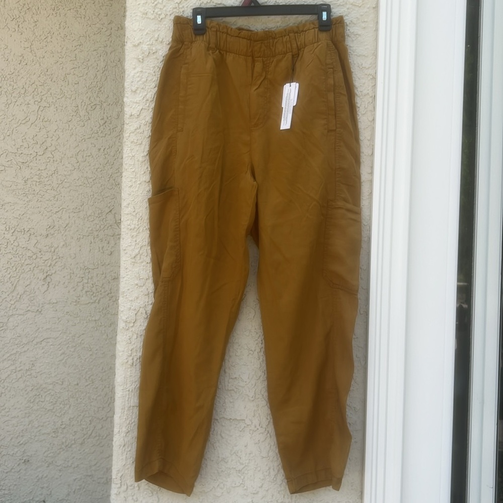 Sanctuary Women's Mustard Color Paperbag Style Lyocell Pant Size L NWT